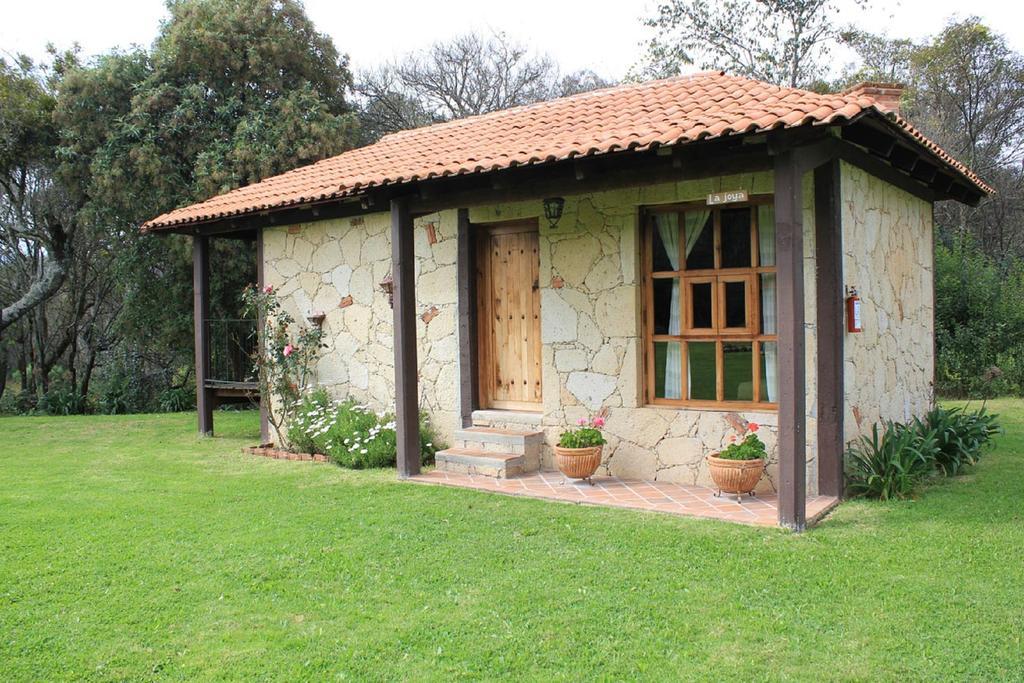 ウアスカ・デ・オカンポ Valle Escondido Cabanasヴィラ エクステリア 写真